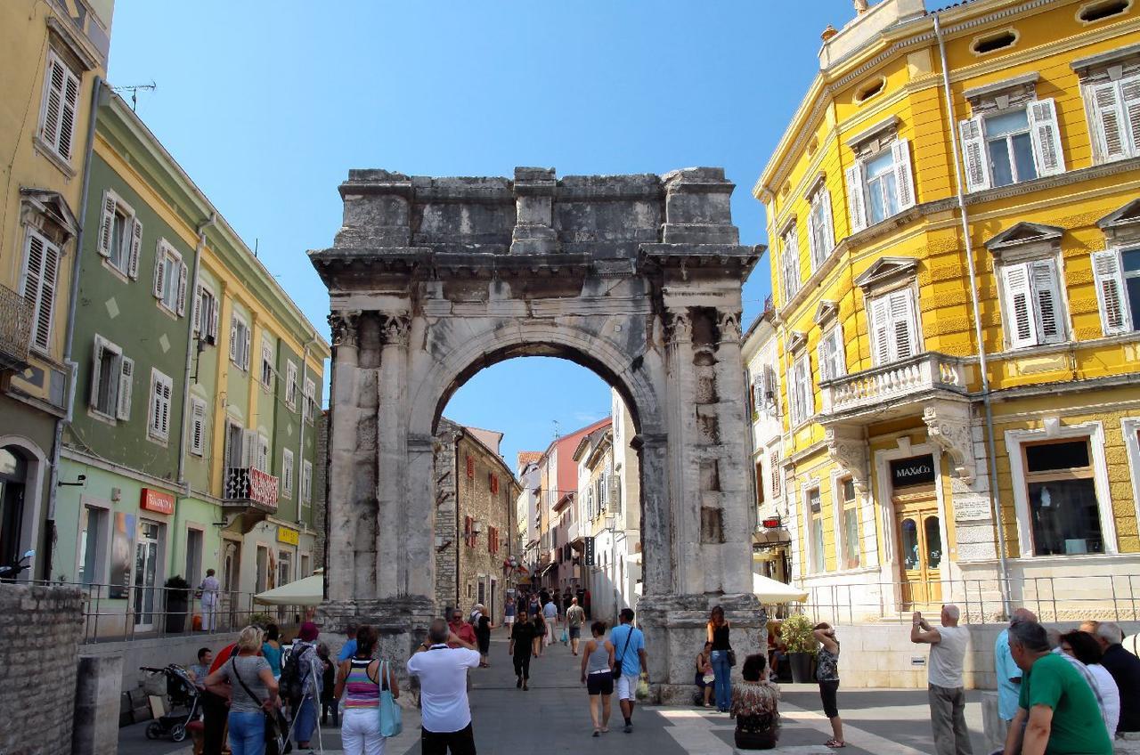 Subcastrum Apartments Pula Zewnętrze zdjęcie
